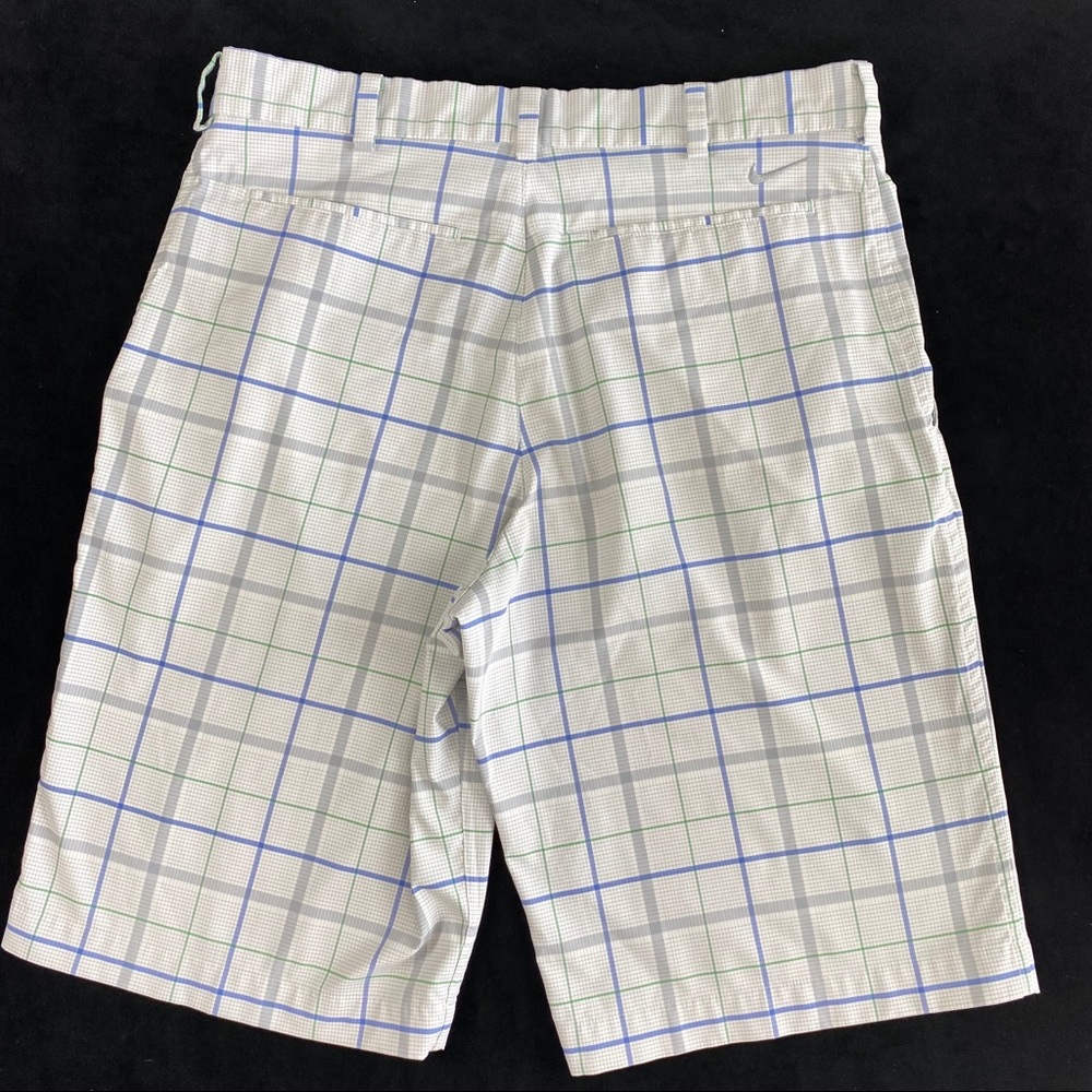 Sz 32 Nike Golf Flat Front Shorts - Picture 2 of 9